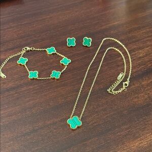 Gold and Green Clover Jewelry Set